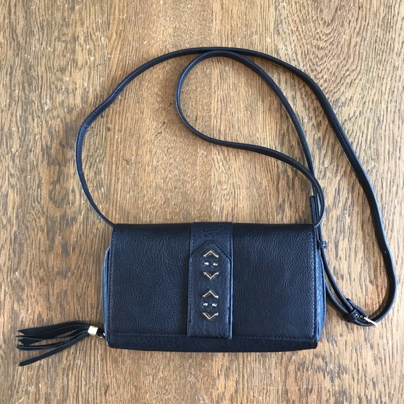Stella & Dot Handbags - Stella & Dot Medium Nolita Crossbody Black Purse
